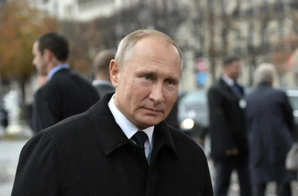 Warrant issued for Putin over war crimes