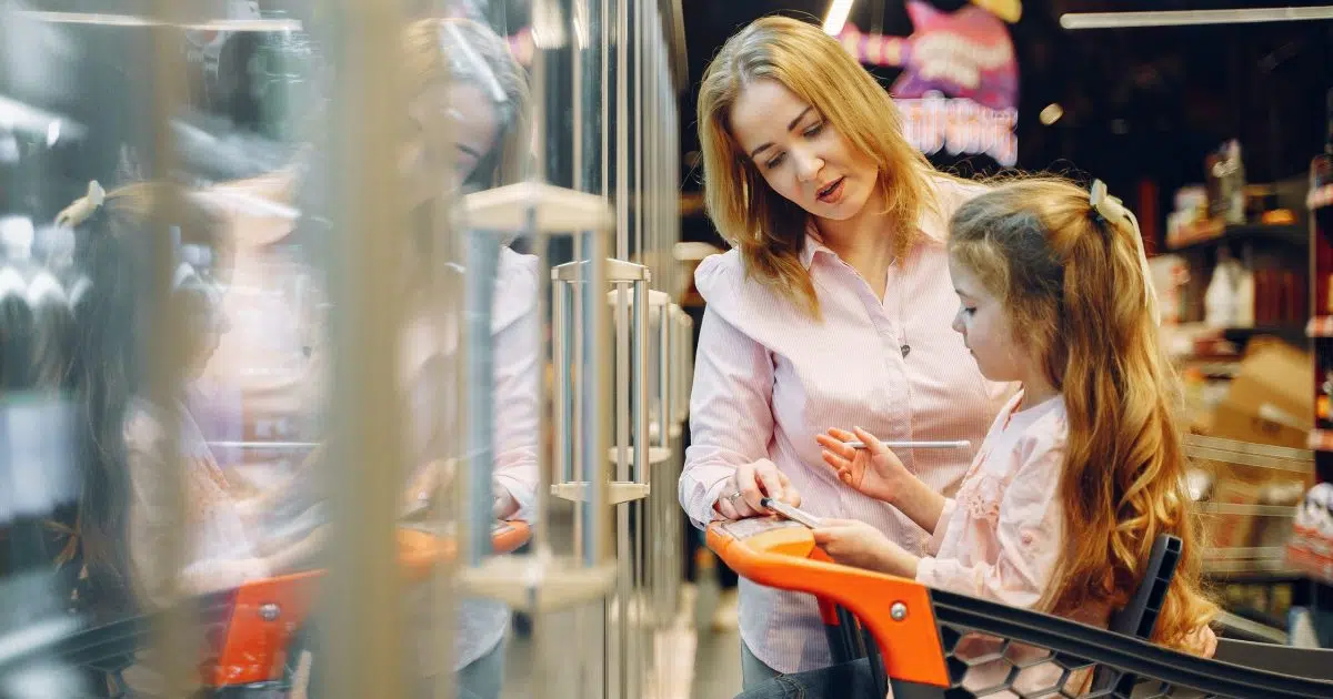 Grocery costs climb as more Canadians seek debt help