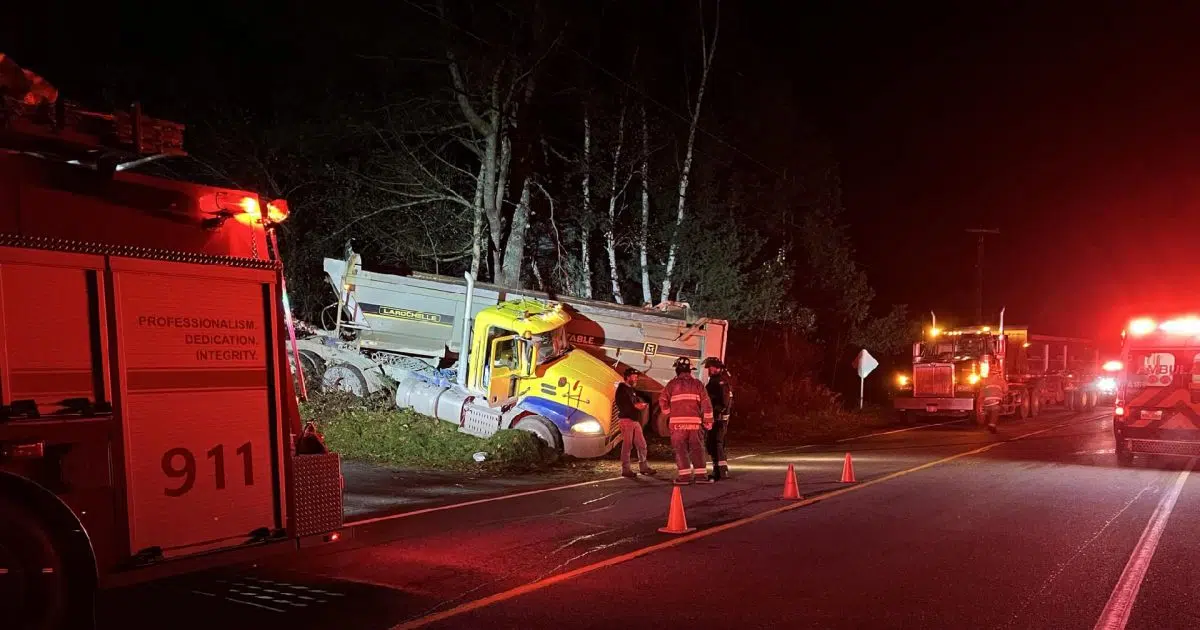 Transport Truck Leaves The Road In Welsford Country 94