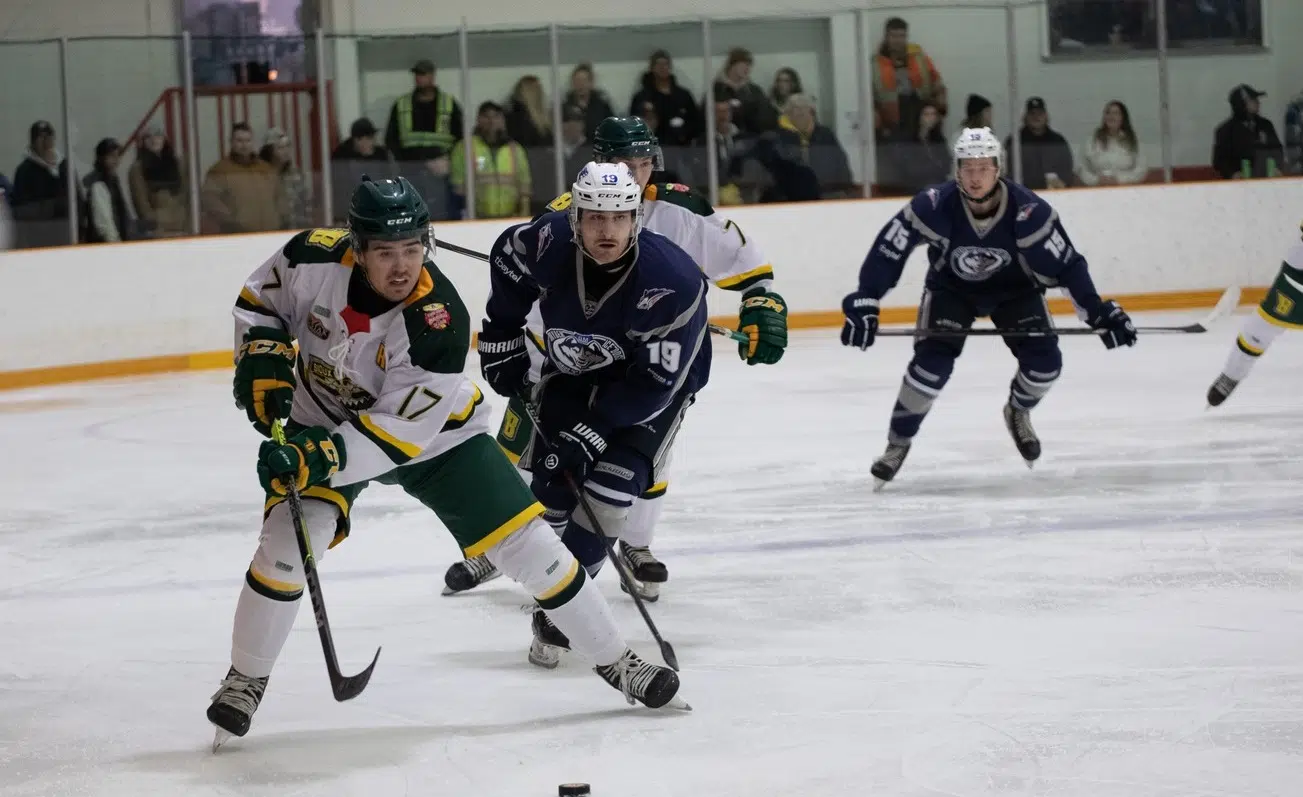 GM Ice Dogs/Bombers Meet in Sioux Lookout