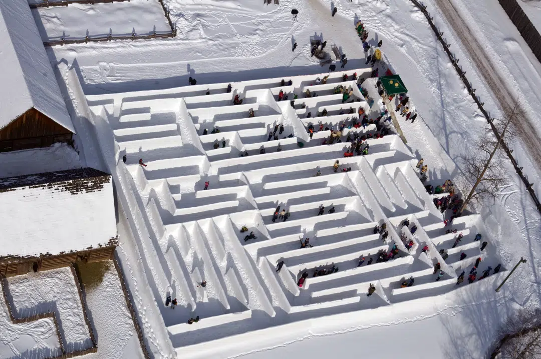 Voyageur Winter Carnival Opens For Family Day Long Weekend