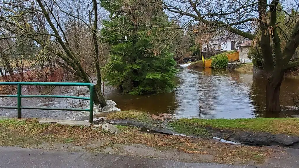 LRCA issues area flood watch