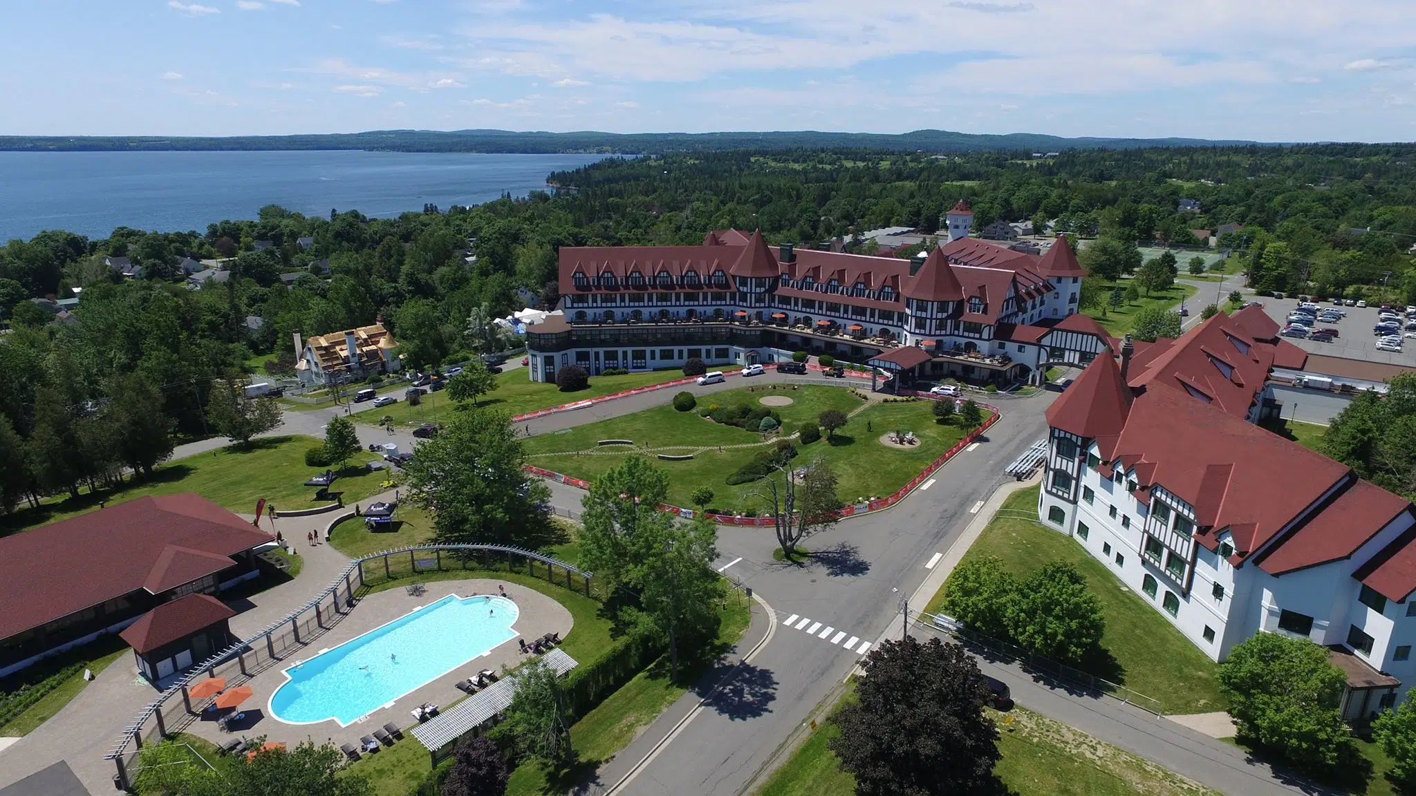 Algonquin resort, golf course under new ownership