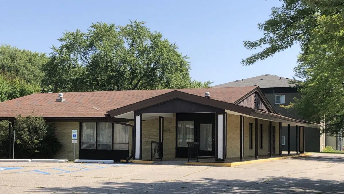 New owners of former funeral home CFOB 93.1 The Border