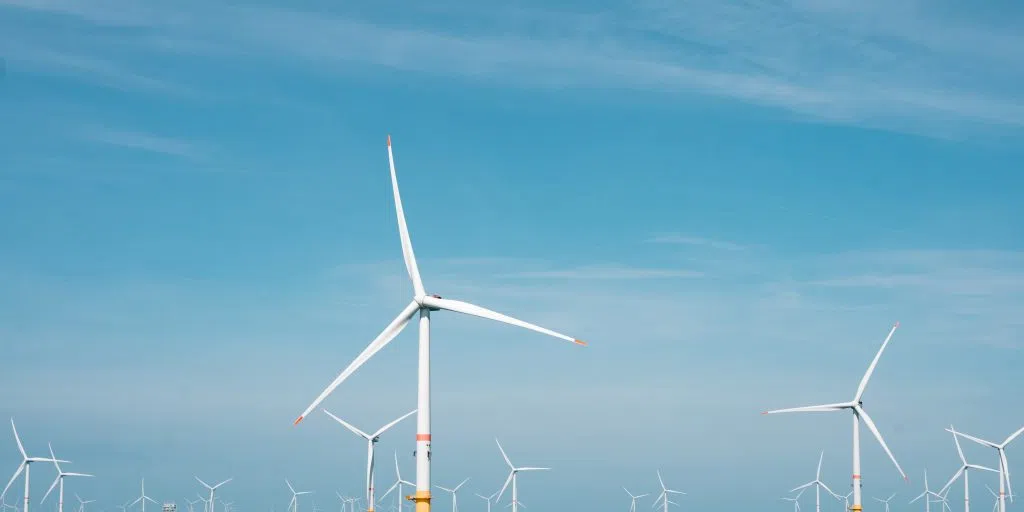 Nova Scotia's Path to Green Energy: Off-Shore Wind and Green Hydrogen Expansion