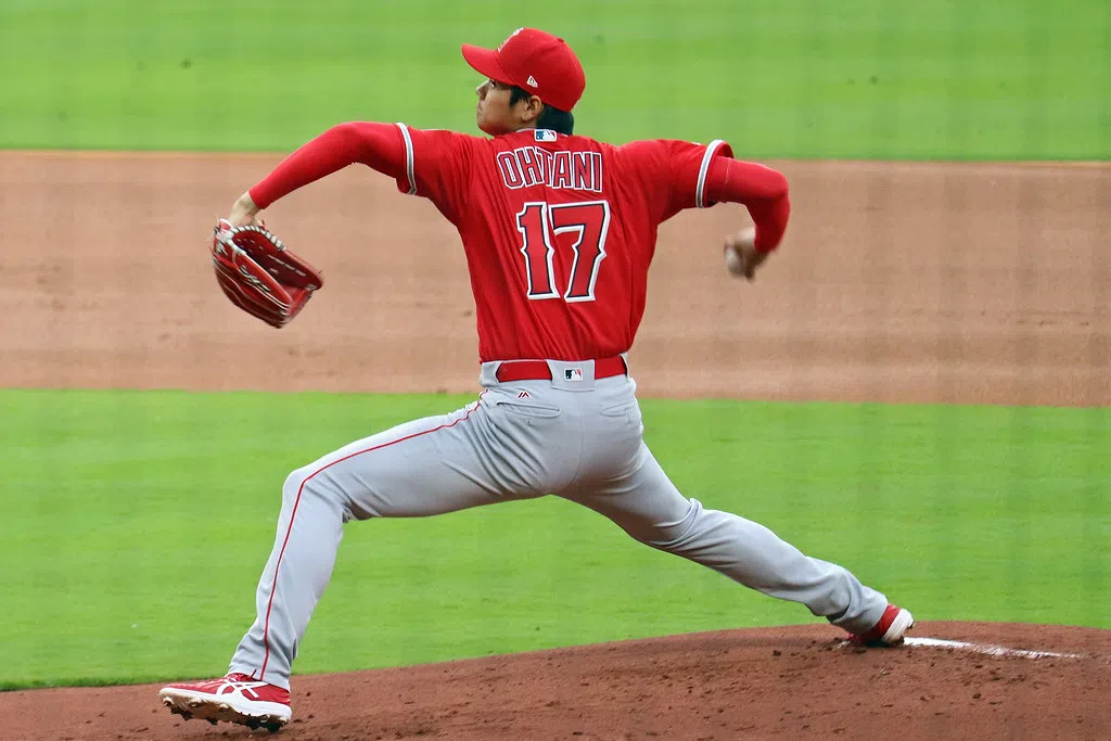 Ohtani to play for L.A. Dodgers