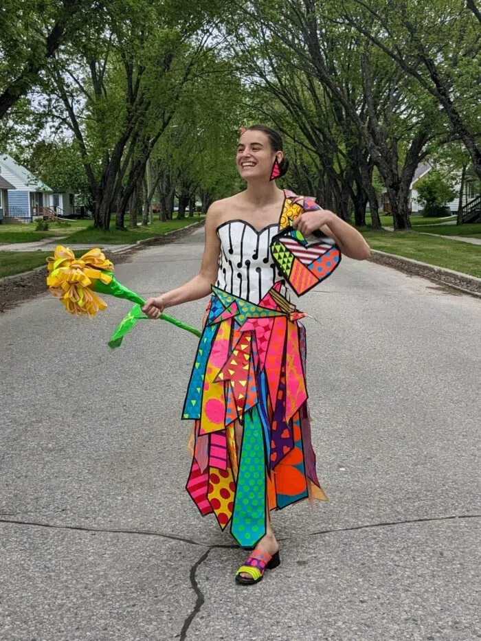 Ontario teen creates Duck Tape prom dress for chance to win $15k