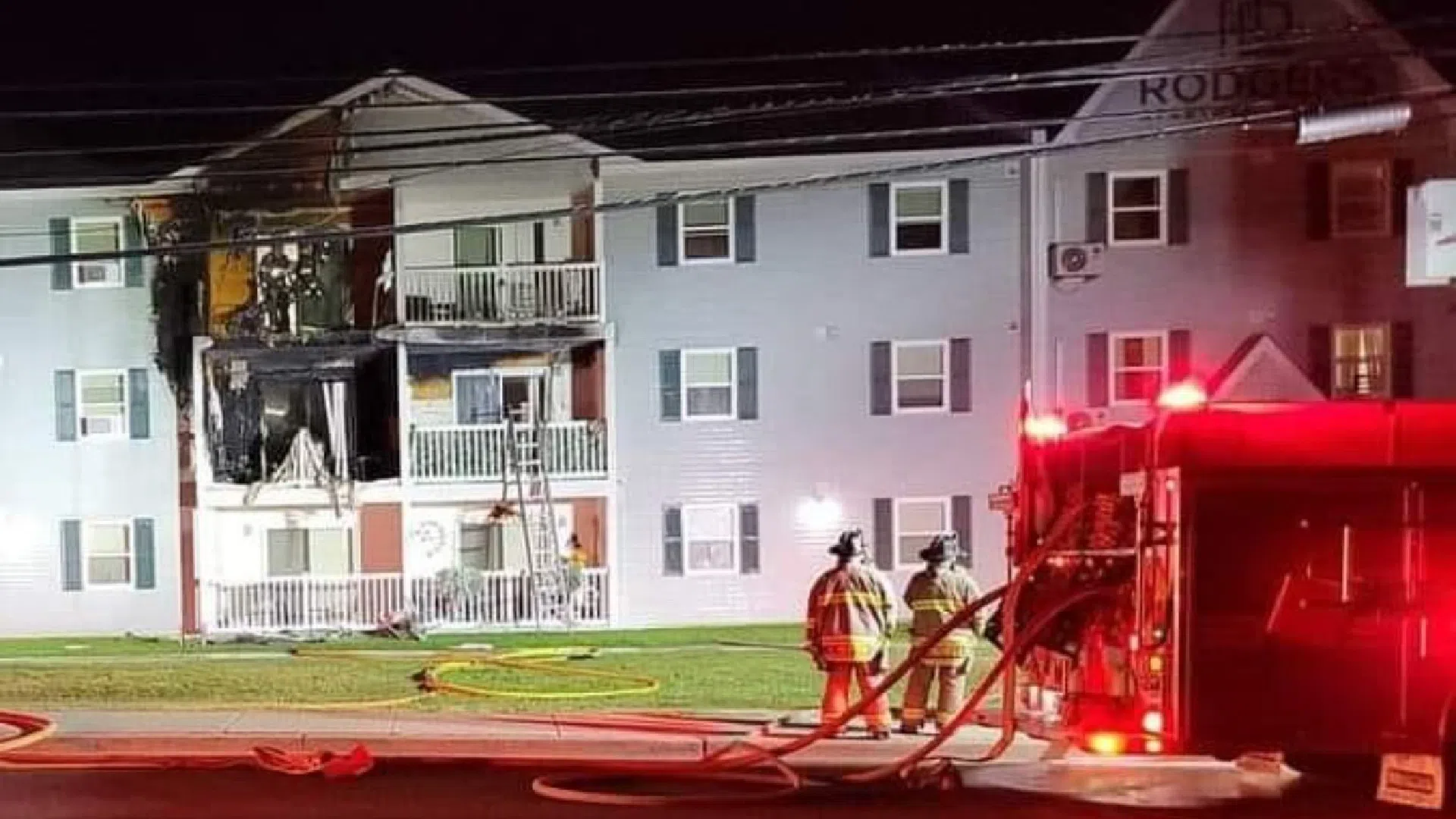 Fire damages Riverview apartment building