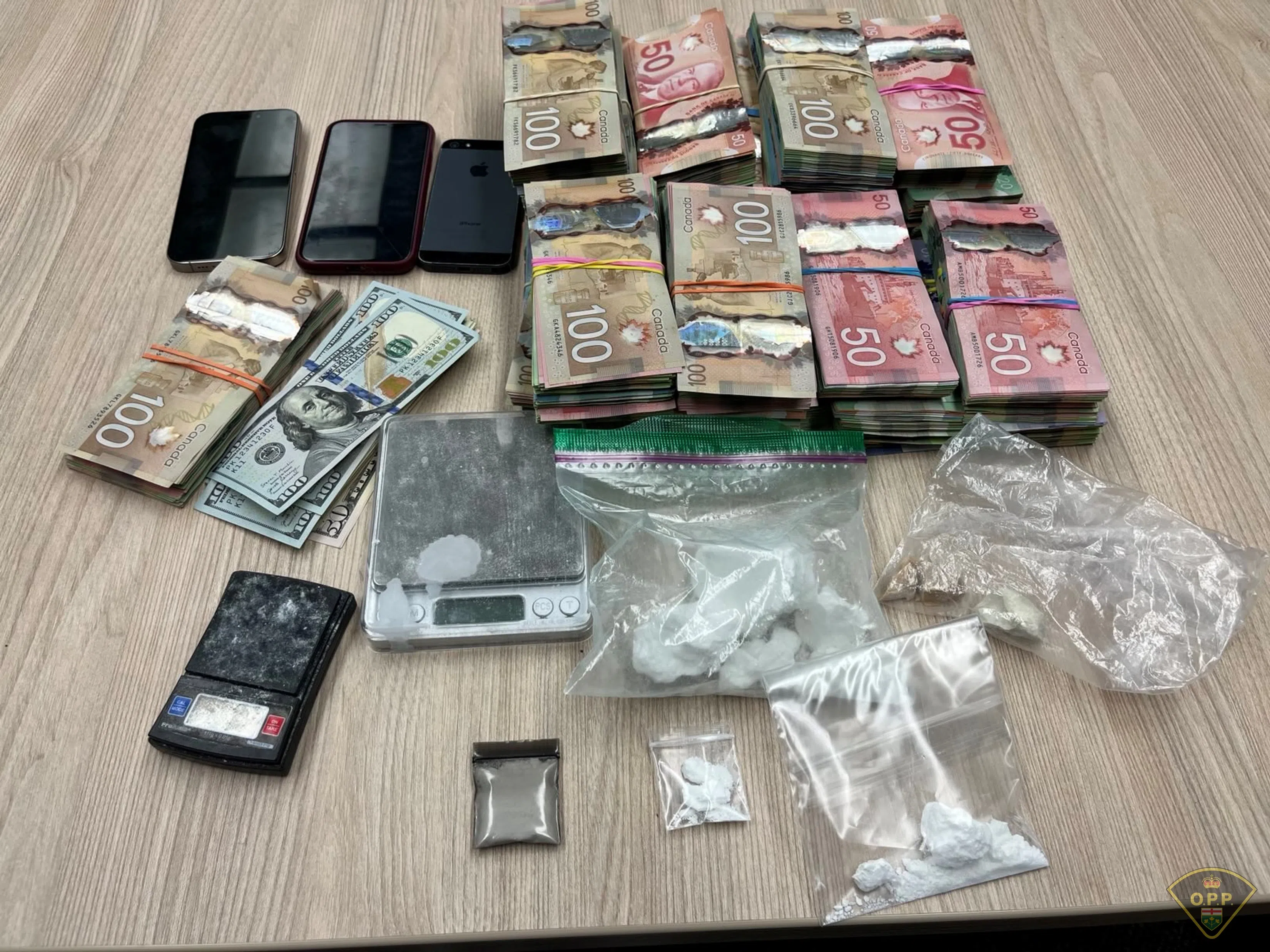 Over $100,000 seized in Thunder Bay during drug bust