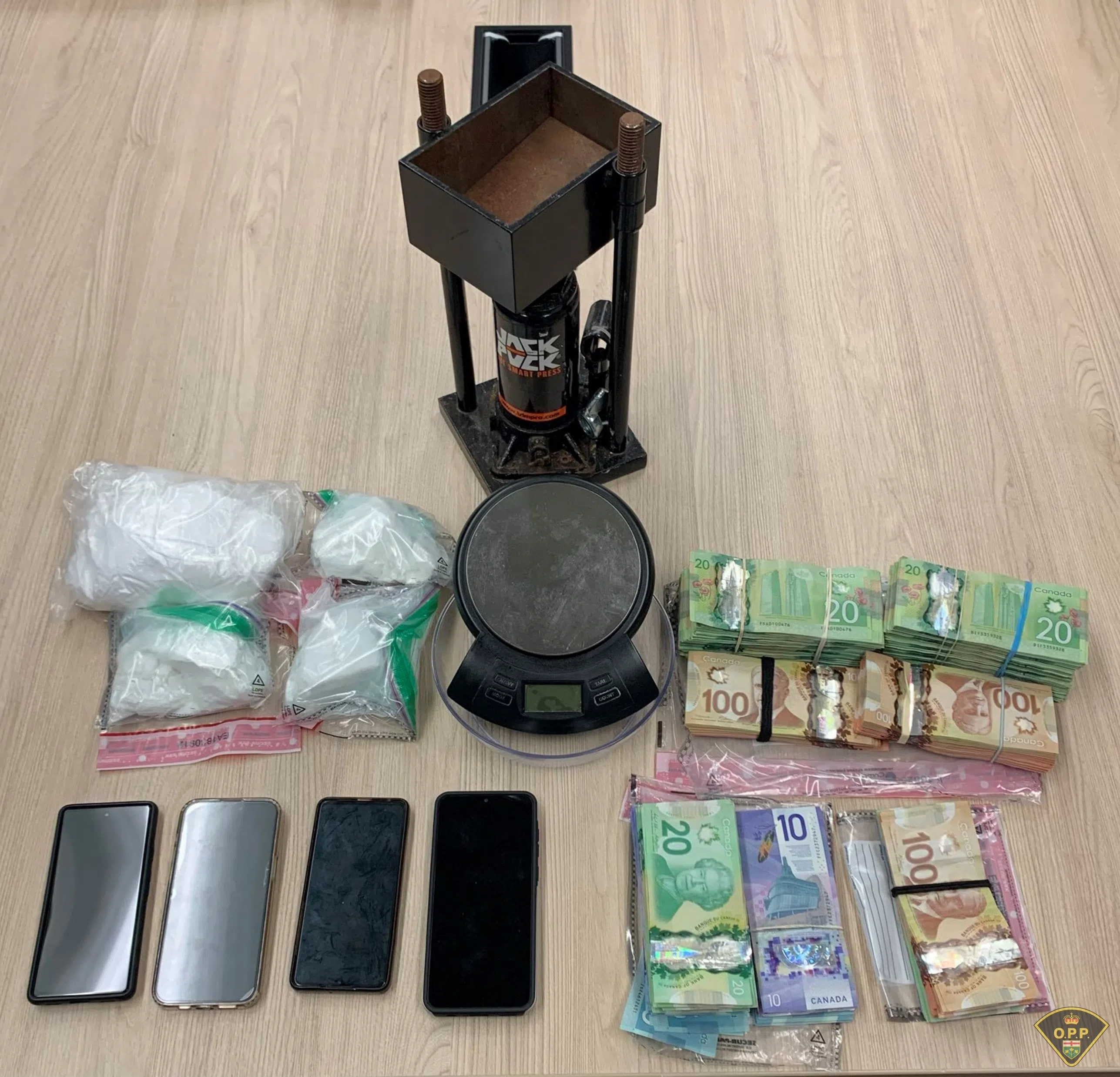 $20,000 cash seized during drug trafficking investigation in Thunder Bay