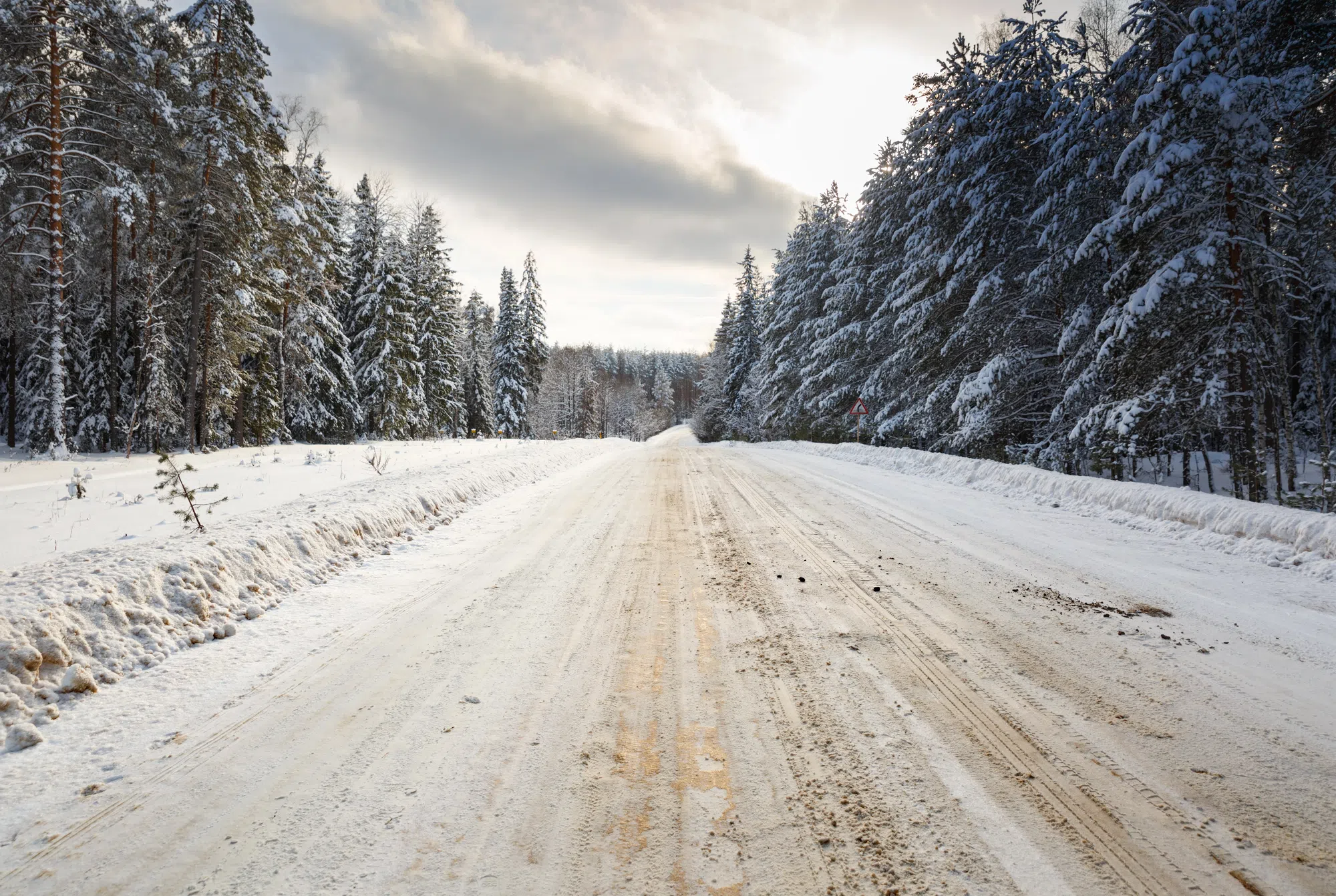 UPDATE: Heavy snowfall expected across most of N.B.