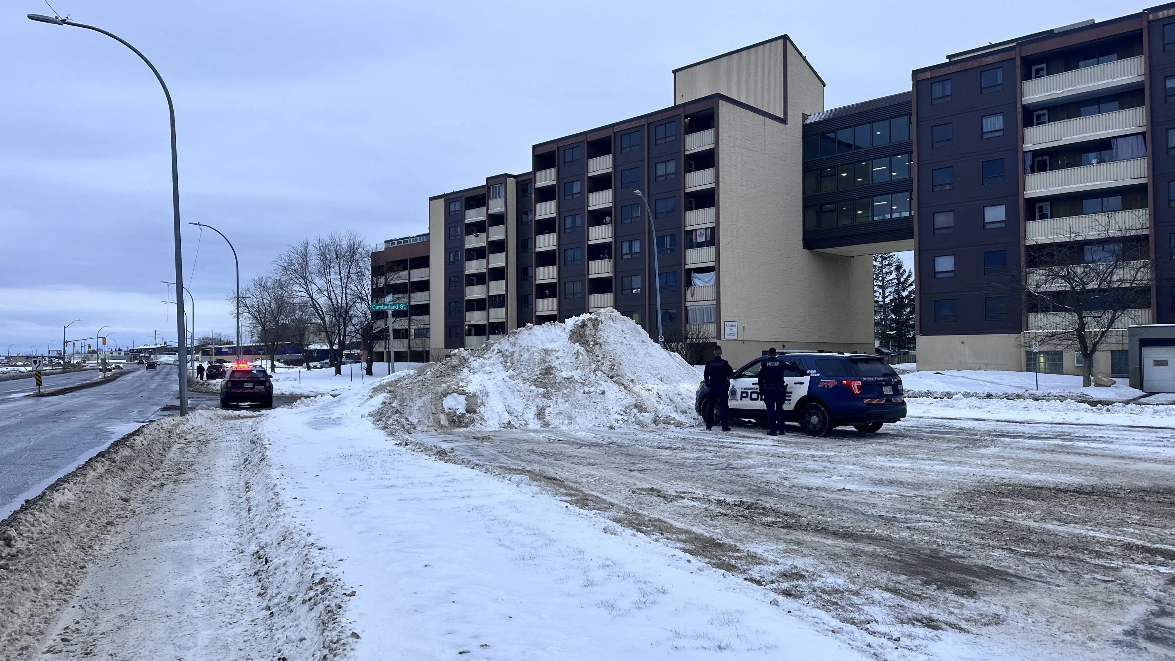 Update: Police respond to weapons incident on Cumberland St S