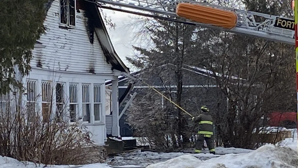 Fort Frances home damaged by early morning fire | CFOB 93.1 The Border