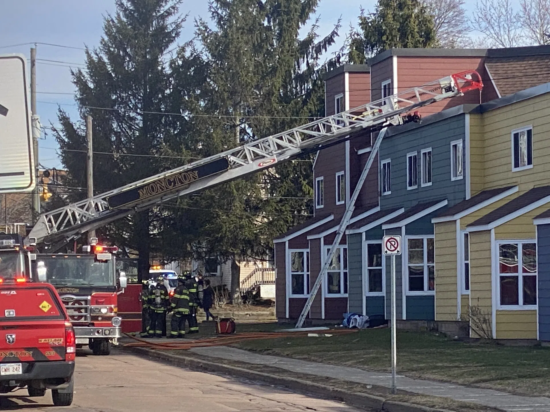 Several people displaced after townhouse fire in Moncton