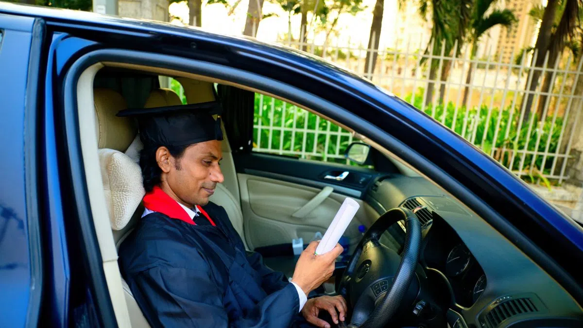 Grad parade to celebrate 2025 RHS graduates | 91.9 The Bend