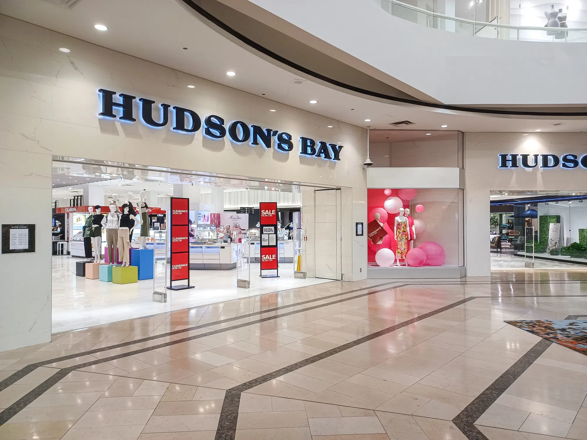 Canadian Tire reaches $30M agreement for Hudson's Bay assets