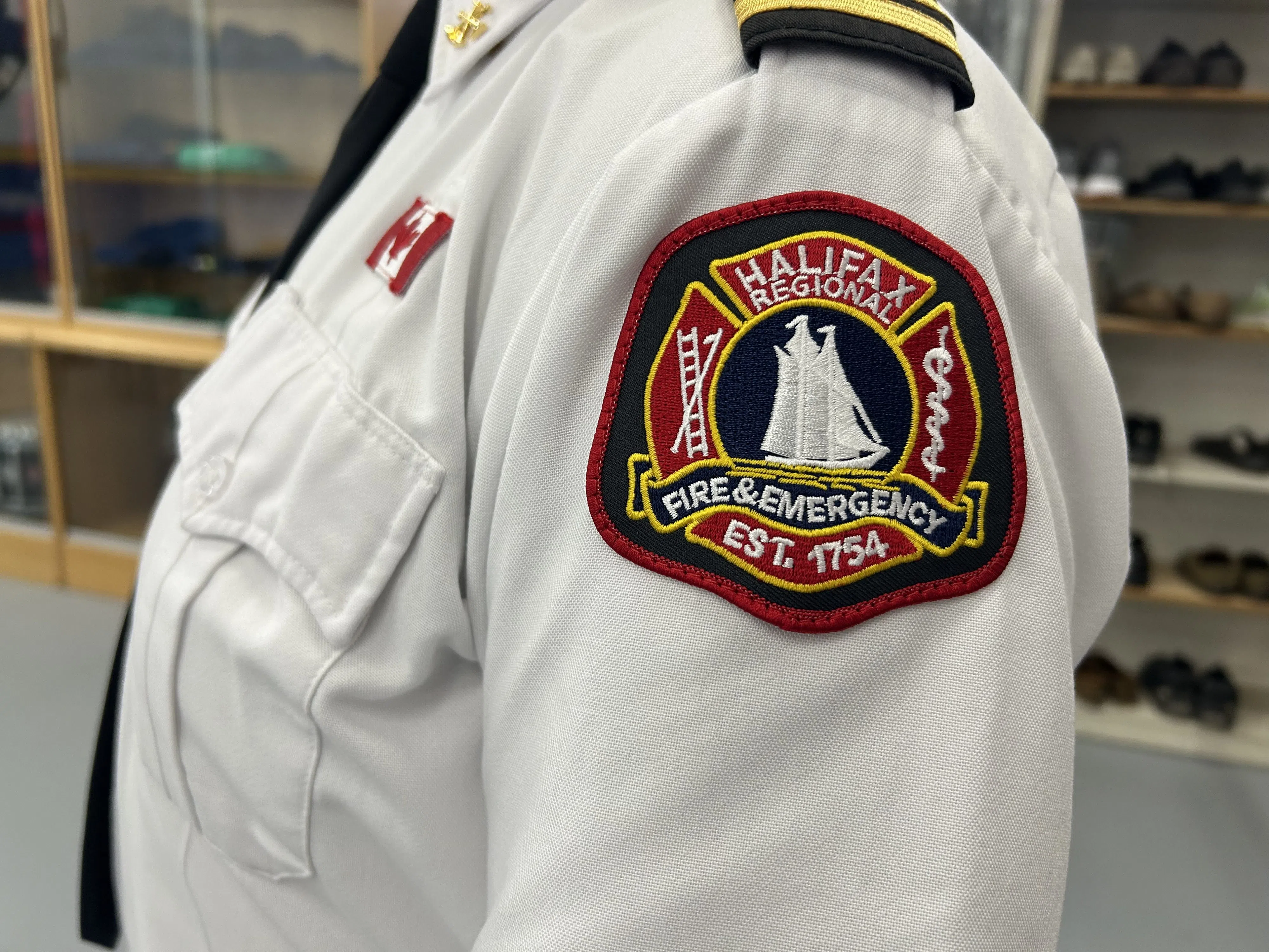 Fire crews holding wildfire near Porter's Lake