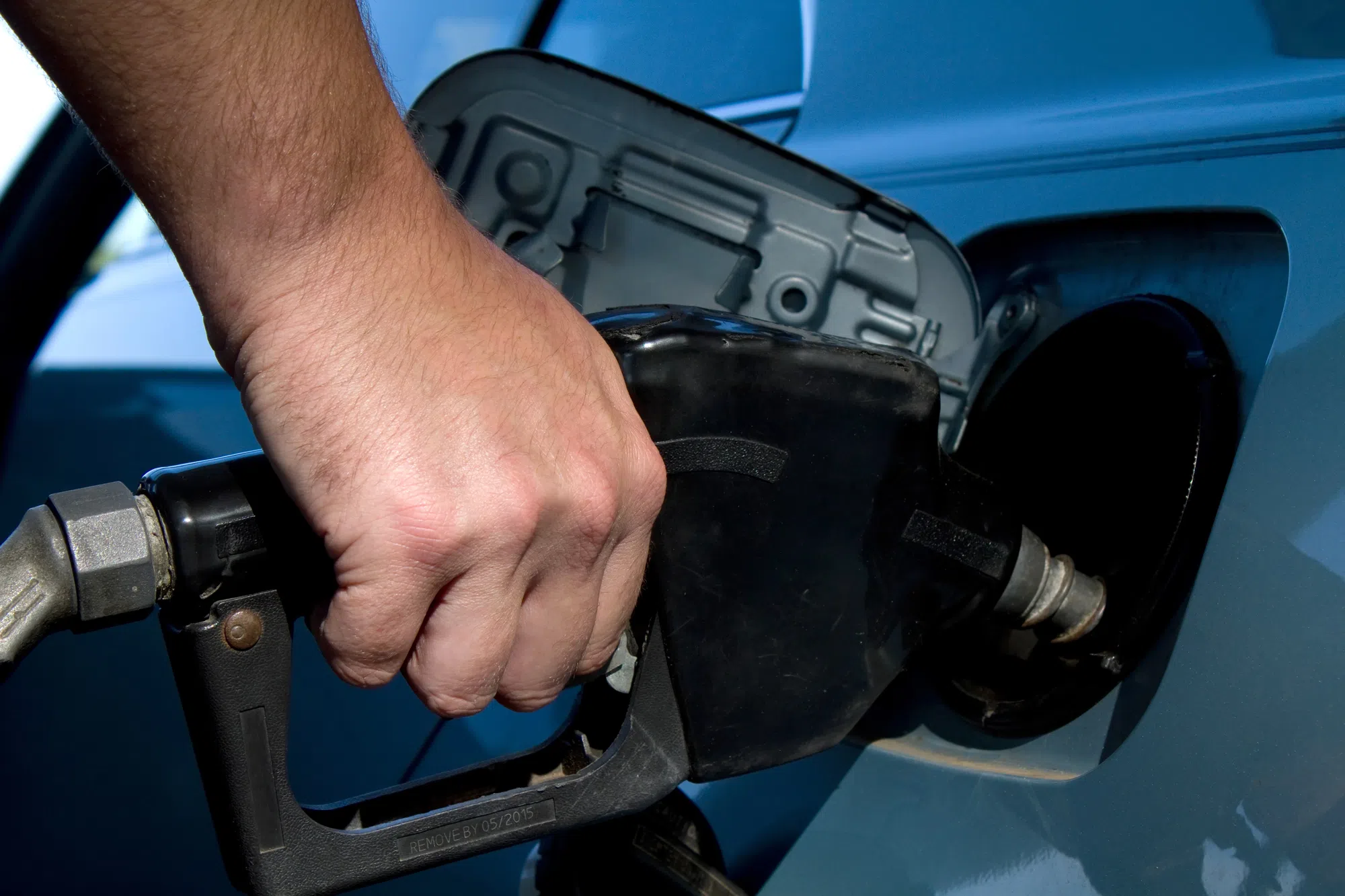 Gas prices help cool inflation in October; StatsCan
