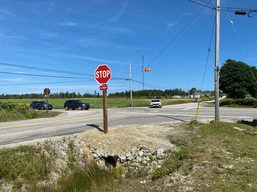 Greenville/Hardscratch intersection becomes 4-way stop