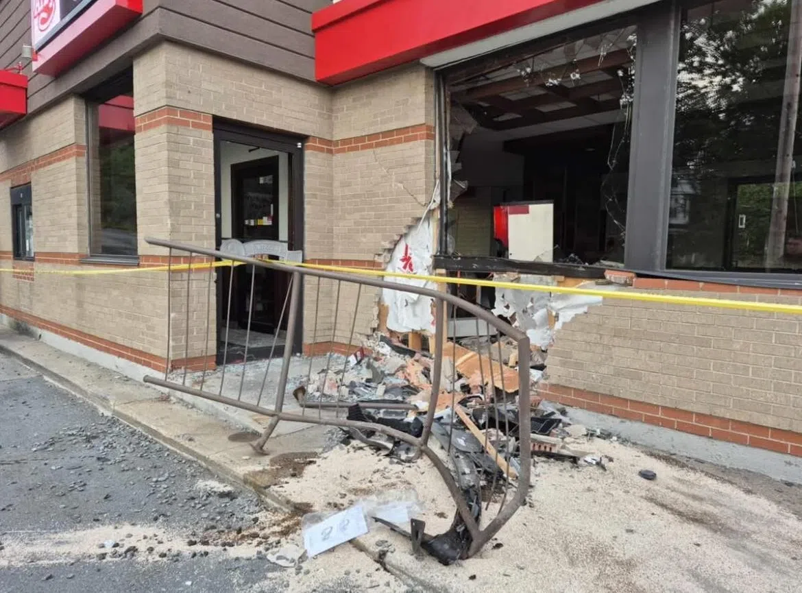 Arby's in Bridgewater seriously damaged after vehicle crashes into building