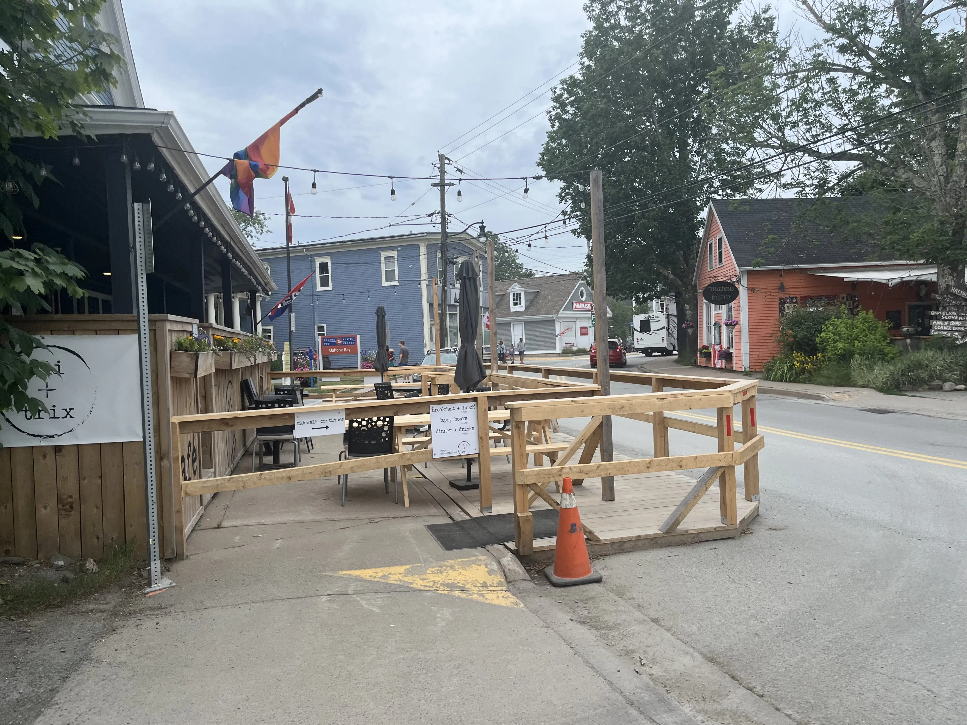 Mahone Bay tightens patio rules after fall raises accessibility concerns