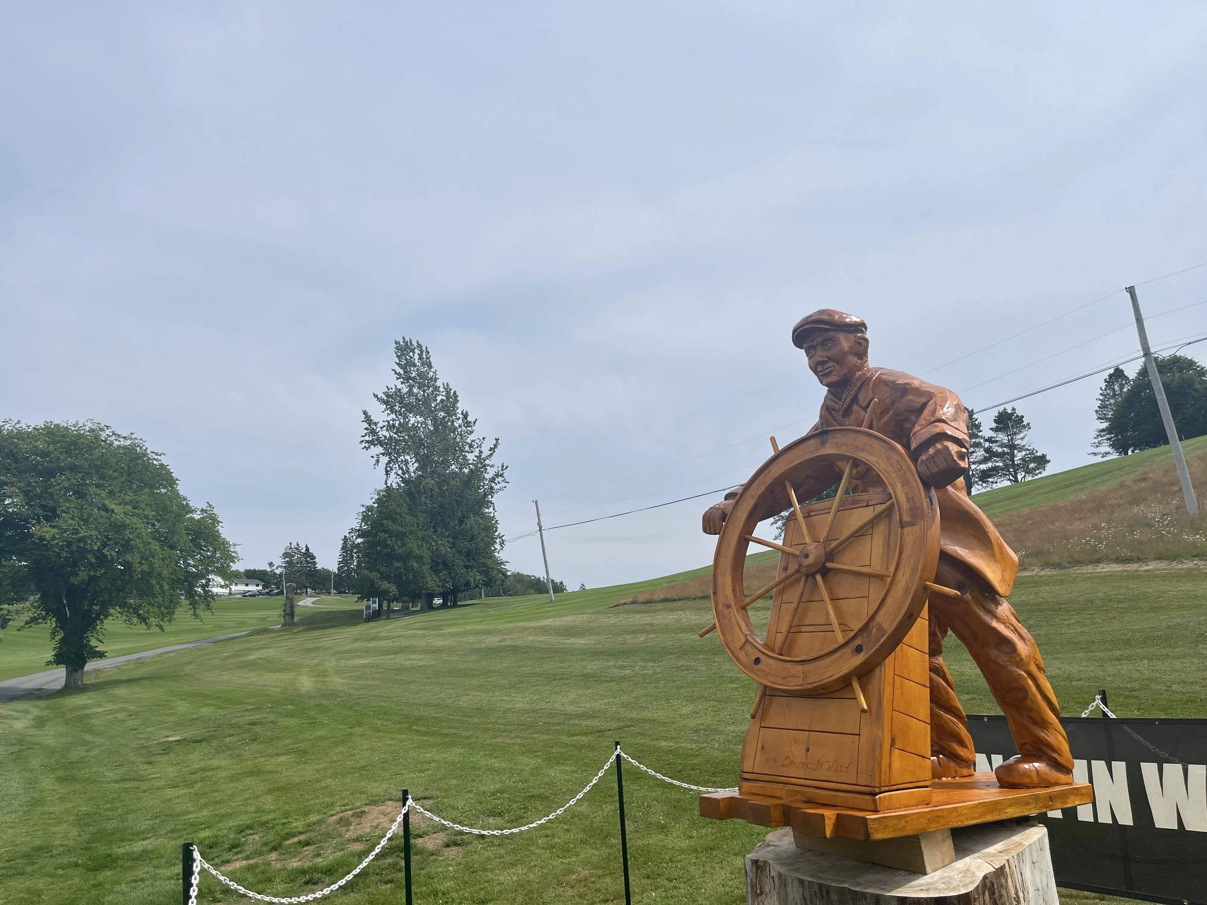Bluenose Golf Club unveils life-size sculpture of Captain Angus Walters
