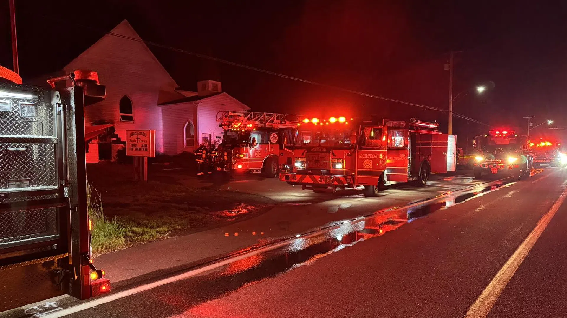 Fire damages century-old church in Moncton