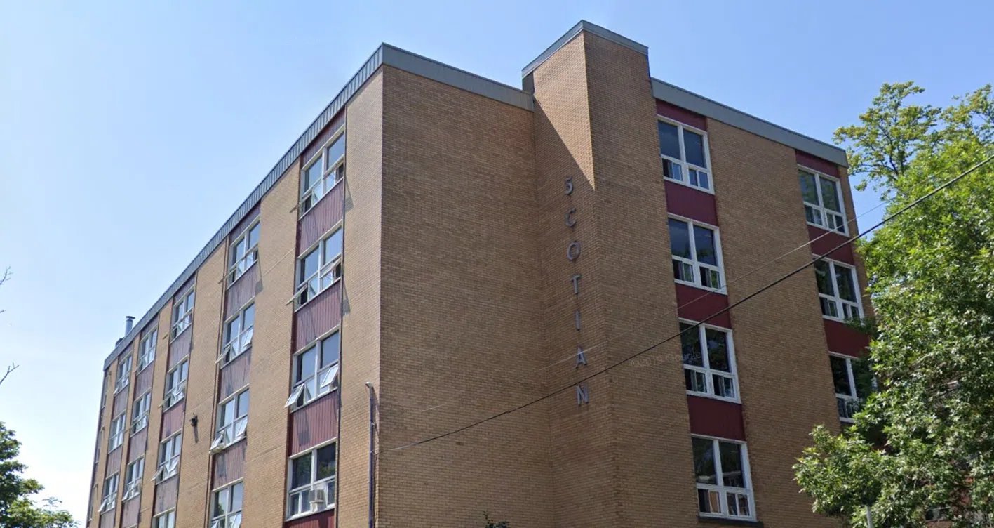 Province responds to power outage at Halifax apartment