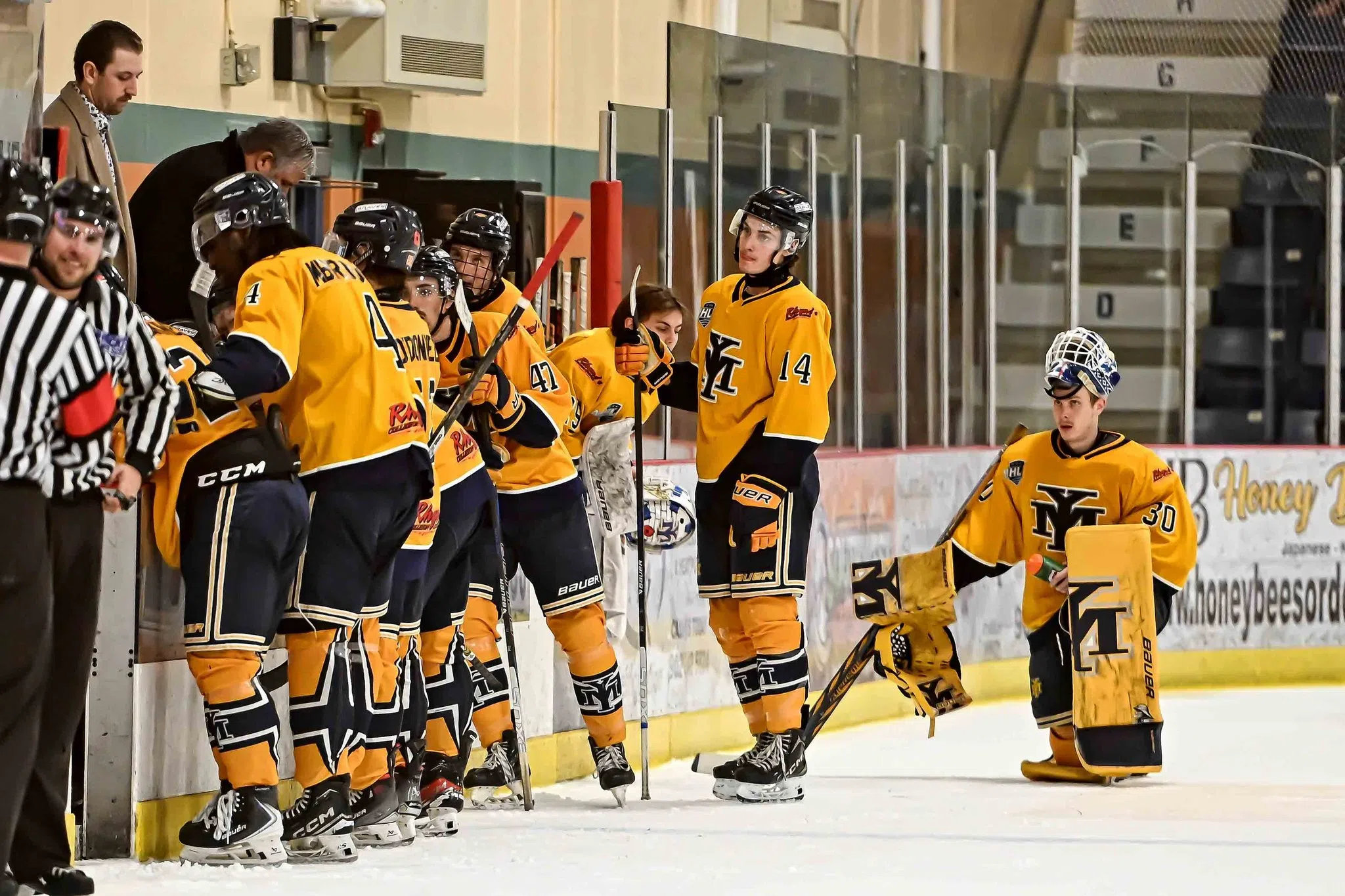 'Our fans deserve better;' Barron takes blame for Mariners' performance