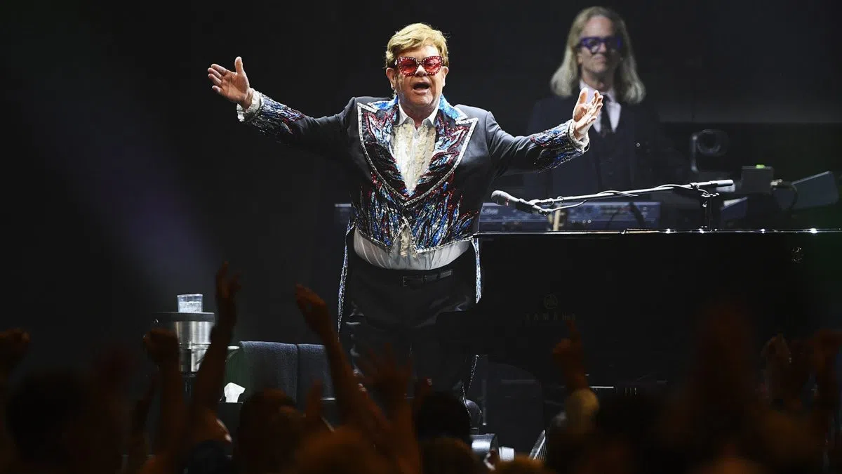 Elton John bids farewell to 50 years of touring with final show 89.3