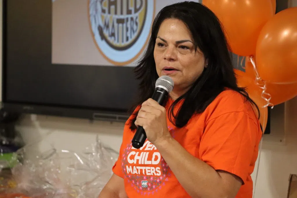 Debbie Michael, Superintendent of the Boyle Street Education Centre speaking at the Hand in Hand – A Step Towards Reconciliation (Photo Credits – Daniel Barker-Tremblay)