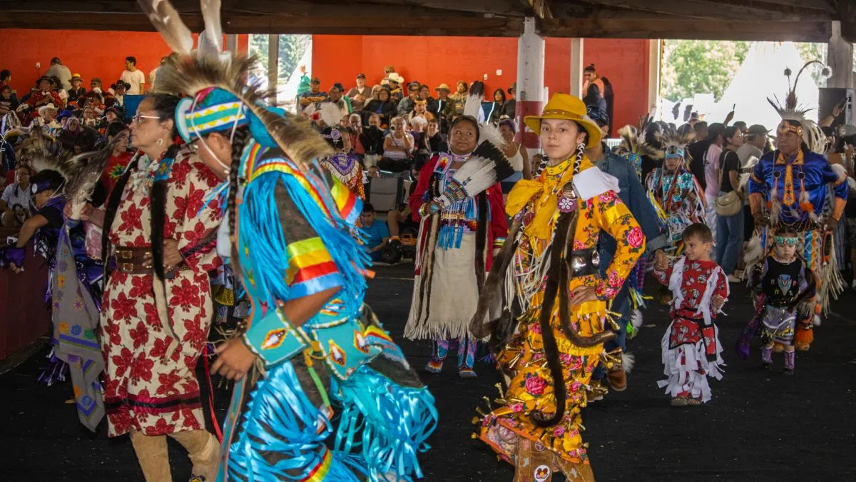 UA Arts Joins Tsuut’ina Nation For First Indigenous Convocation | CJWE ...