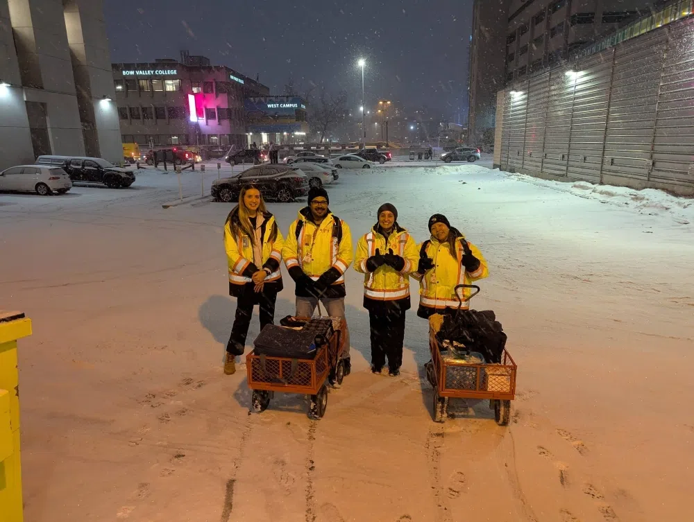 People ready to offer donations