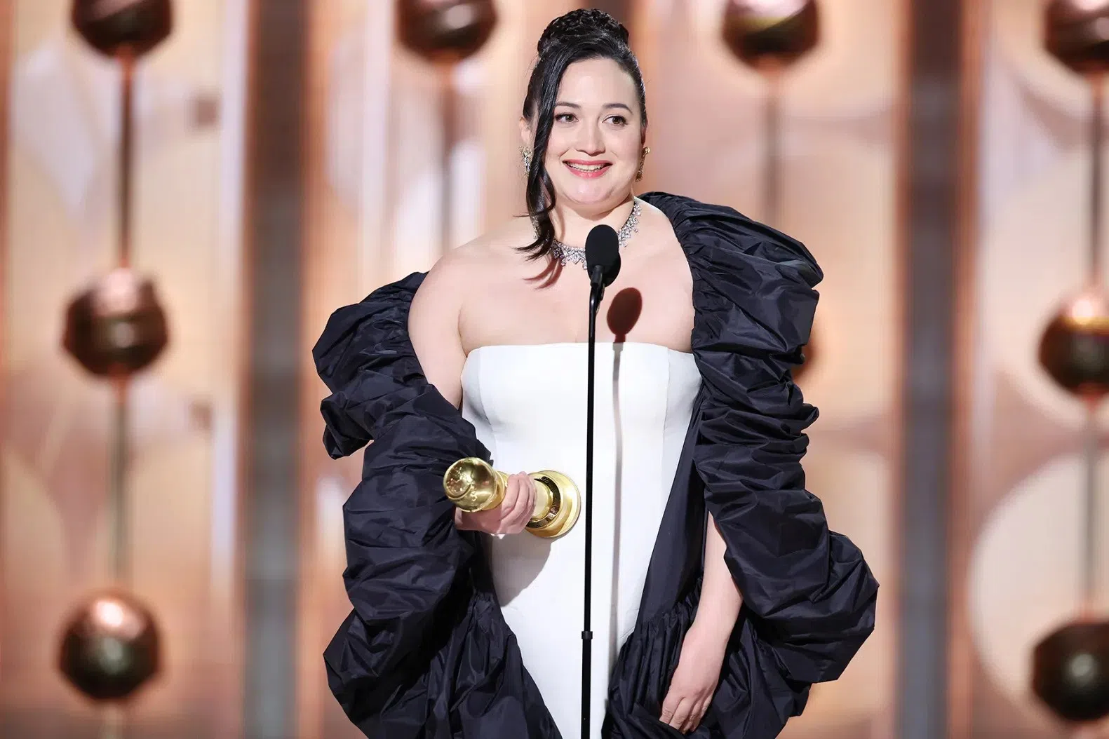 Blackfeet actress Lily Gladstone makes history at Golden Globes CFWE FM