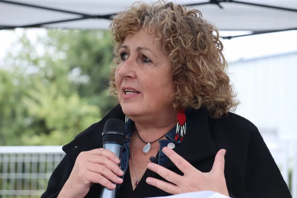 Joanna Mason, CEO of Alberta Native Friendship Centre Association speaking at the announcement in Bonnyville (Photo Credits - Daniel Barker-Tremblay)