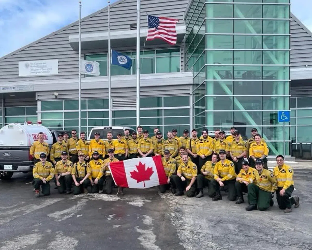 Dozens of firefighters from Alberta and B.C. to deploy in California