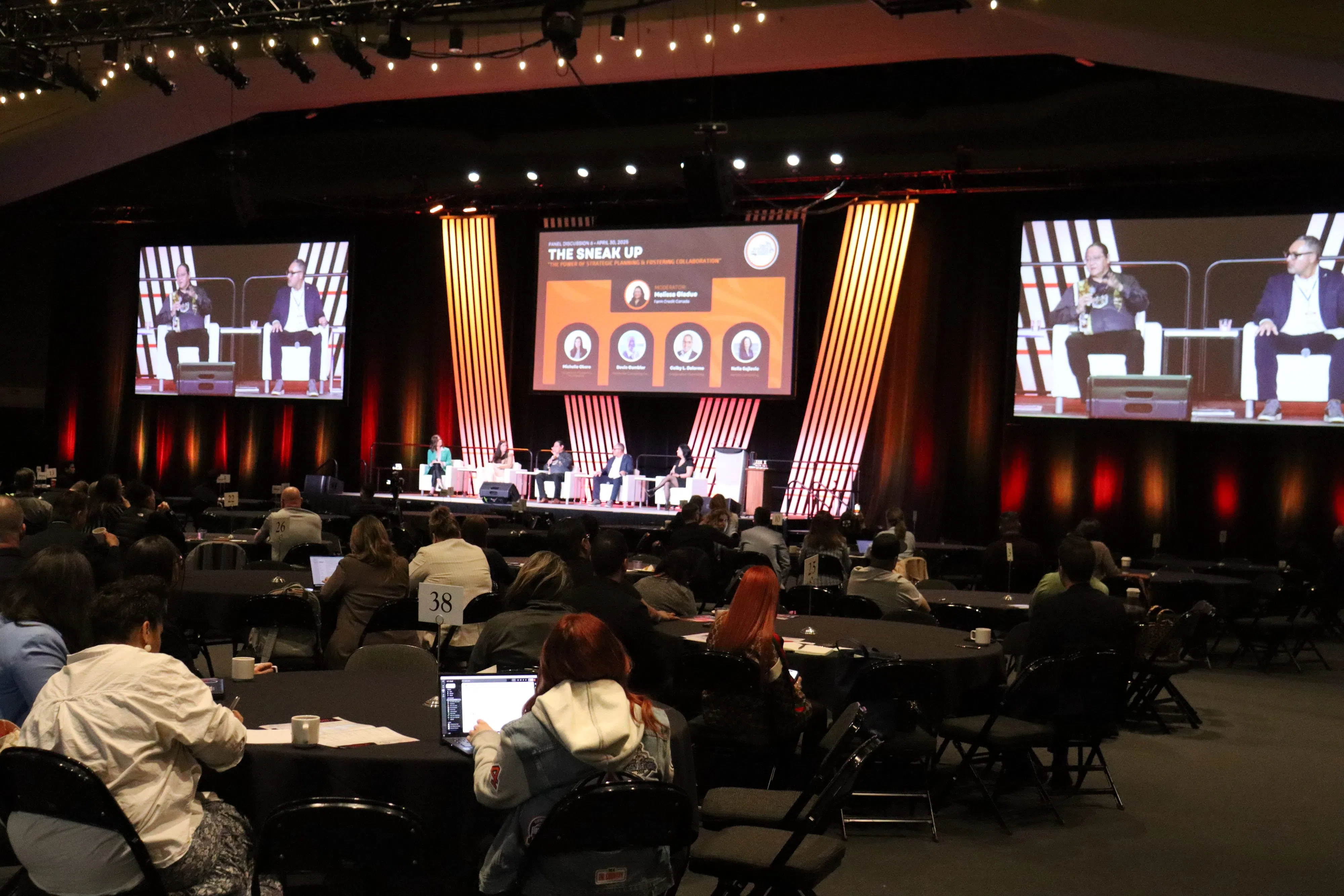 Indigenous Trailblazers Summit inside the Edmonton Convention Centre (Photo Credits - Daniel Barker-Tremblay)