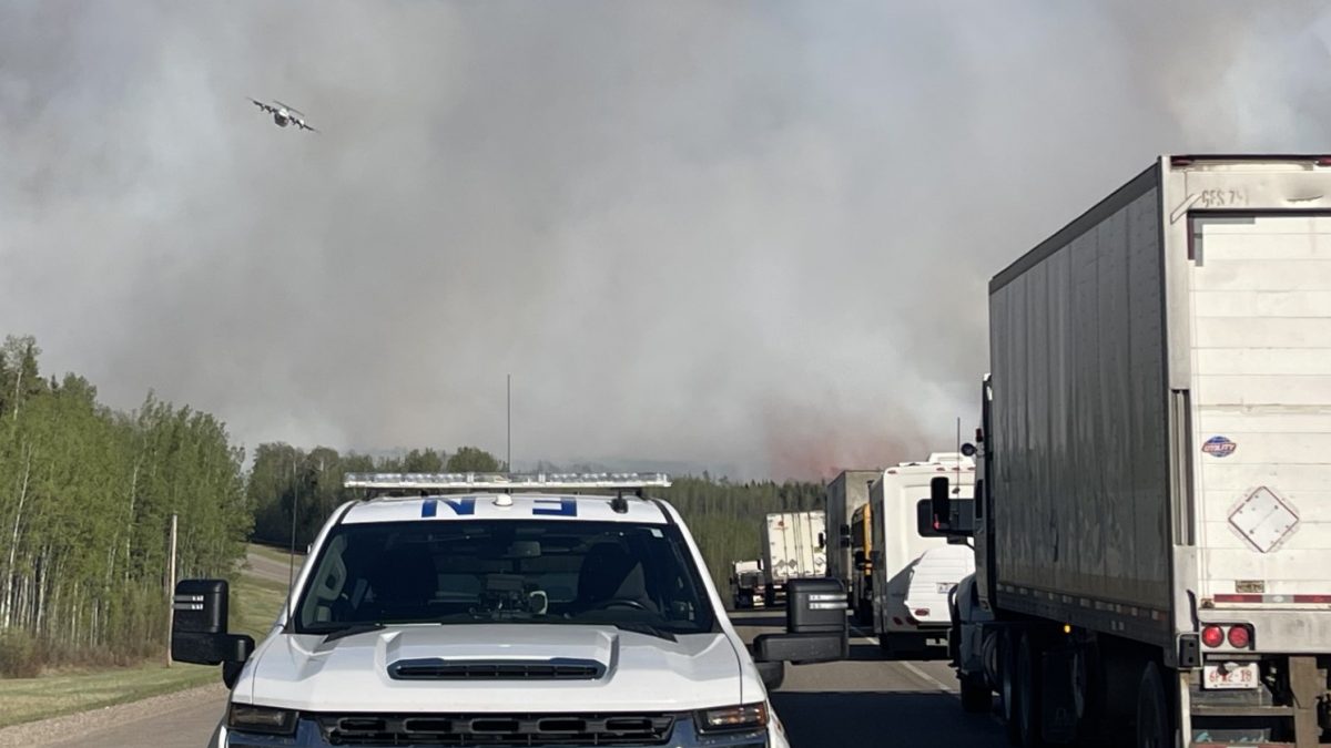 Parker Lake Wildfire no longer 'Out-of-Control', Fort Nelson residents begin to return home - Vimarsana News
