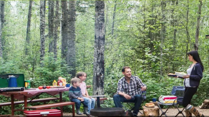 Alberta Parks to start accepting camping reservations March 4