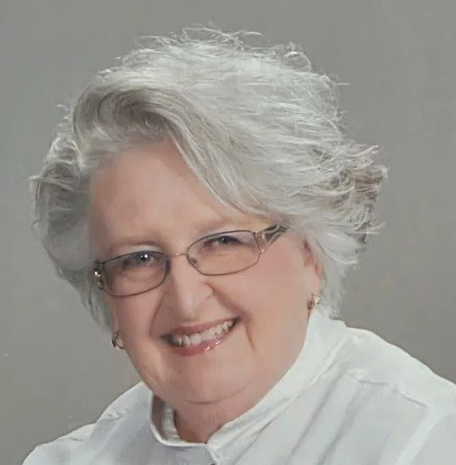 Marilyn “Kay” Mason, 83, of Wadesville, Indiana (formerly of Edwards County)