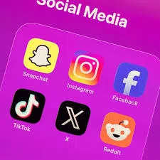 ILLINOIS GOVERNOR PROPOSES FEE ON MAJOR SOCIAL MEDIA COMPANIES