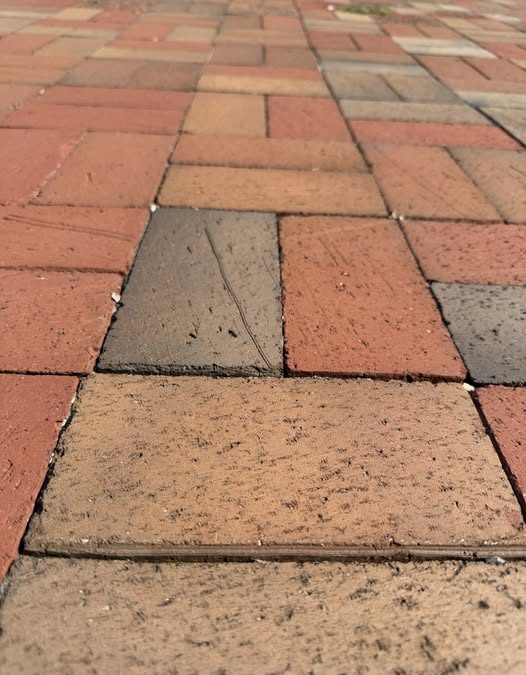 FAIRFIELD MEMORIAL HOSPITAL FOUNDATION OFFERS COMMEMORATIVE BRICKS TO HONOR LOVED ONES AND SUPPORT HOSPITAL