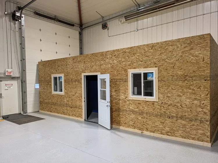 Humane Society Embarks On New Dog Kennels