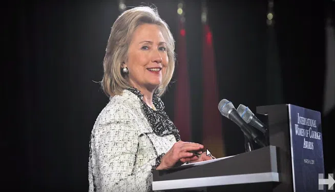 2015_10_07_08_25_05_Fighter_Hillary_Clinton_YouTube