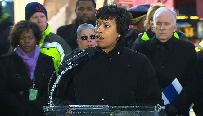 As the East Coast -- especially Washington -- prepares for a potentially record-breaking blizzard to hit Friday, local and state officials are preparing to respond to weather, as well as to feel the political heat. Washington Mayor Muriel Bowser and New York City Mayor Bill de Blasio both took to television Friday morning to assure viewers their cities were ready for the historic snow storm -- and to answer questions about past mishandling of weather events.