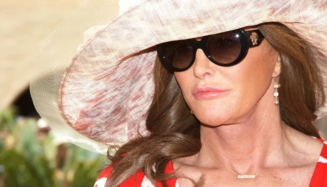 Caitlyn Jenner wears a hat at the Del Mar Races in San Diego Thursday, July 16, 2015.