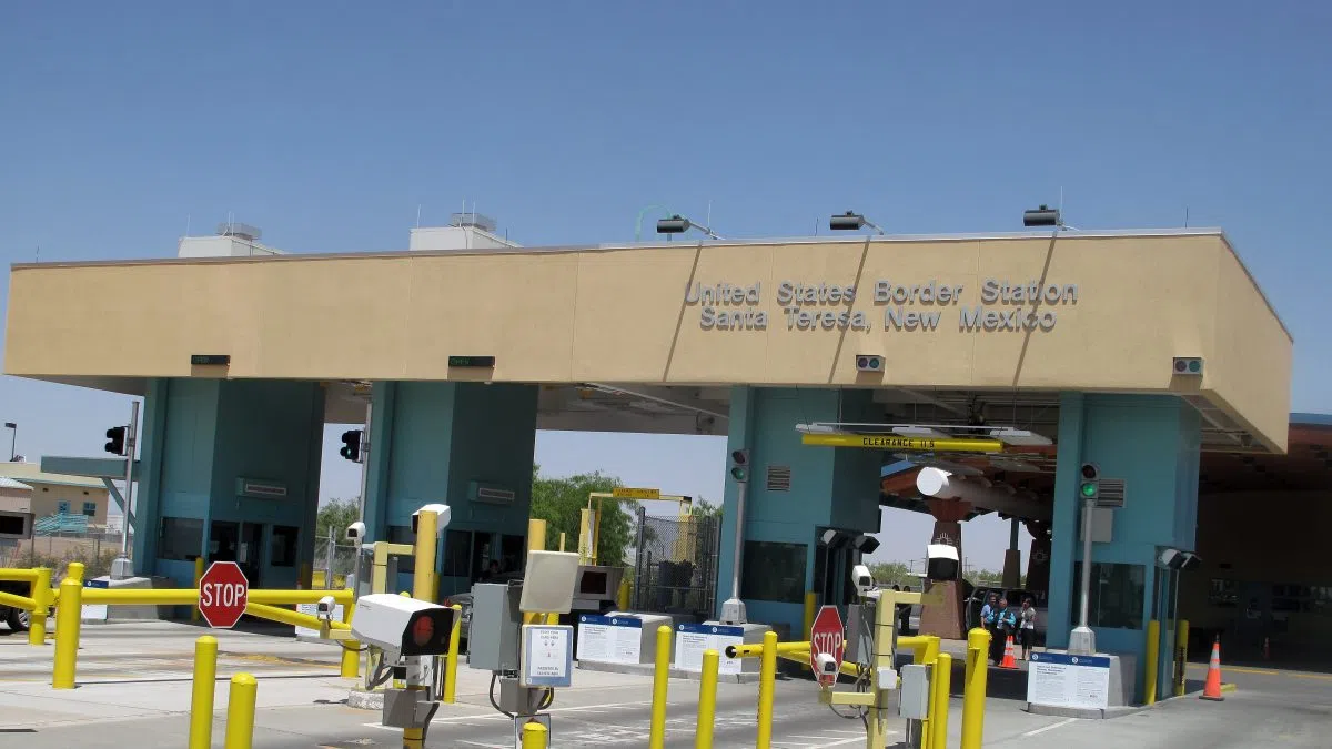 Albuquerque man  busted at border