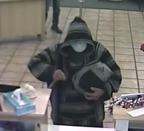 FBI and APD looking for man wanted for bank robbery