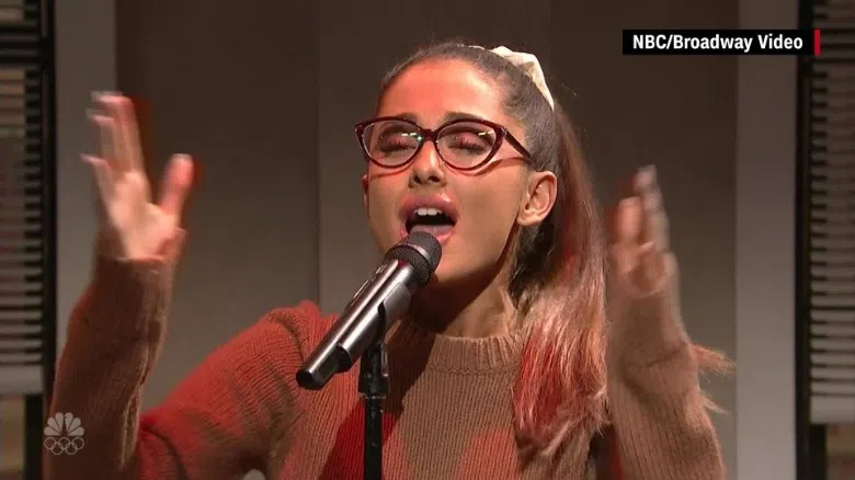 160313180438-ariana-grande-snl-debut-vstop-orig-bpb-00005817-exlarge-tease