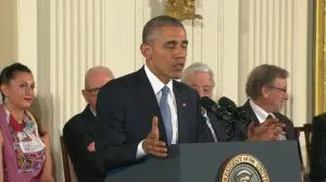 151124192210-medal-of-freedom-moments-00000316-exlarge-tease